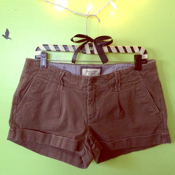 Abercrombie & Fitch Shorts - Picture 1 of 3