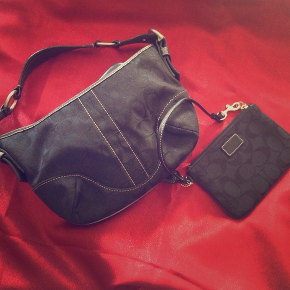💛SOLD 💛Authentic coach handbag