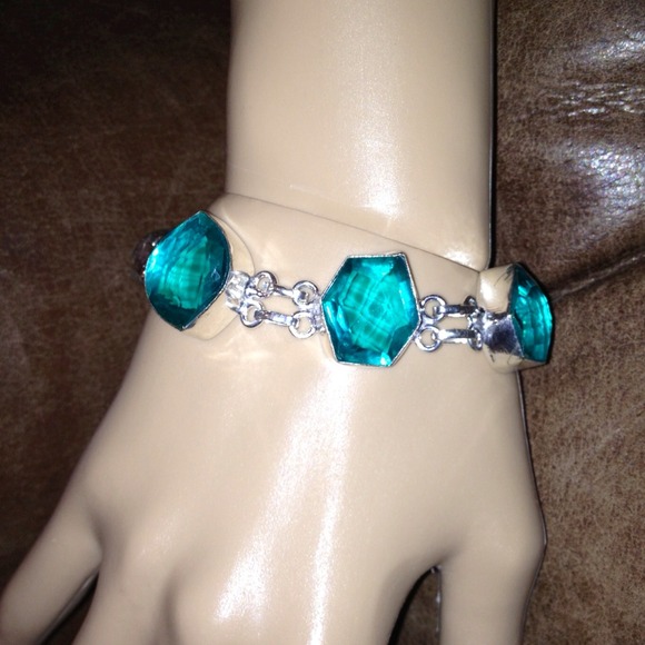 New😄gorg teal crystal 925 silver adj bracelet😍 - Picture 3 of 4