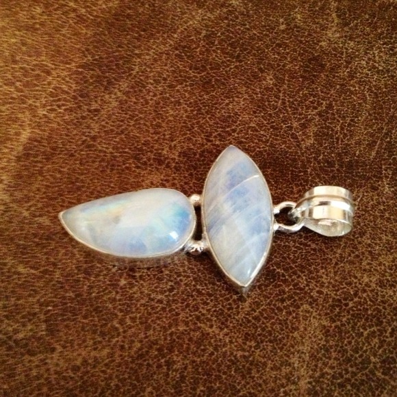 New😄gorg😍natural moonstone 925 silver pendant😍 - Picture 3 of 4