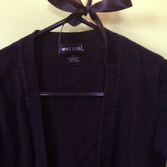 Wet Seal Black Button Up Cardigan - Picture 2 of 2
