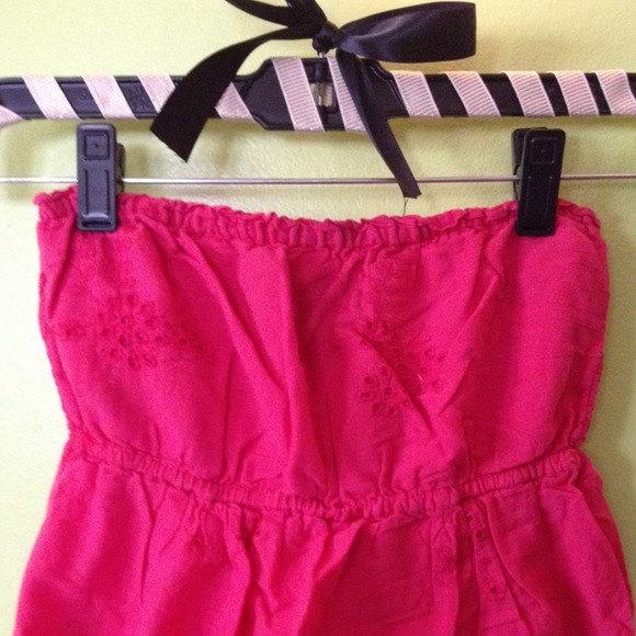 Wet Seal Pink Strapless Top - Picture 2 of 2