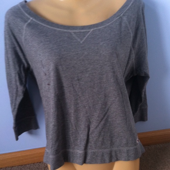 Hollister Tops - Hollister 3/4 top