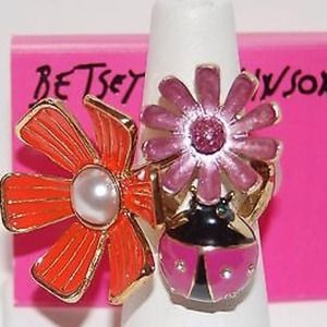 🎉🎉Host Pick 🎉🎉Betsey Johnson LadyBug Ring
