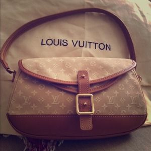 Authentic Louis Vuitton Monogram Idylle bag!