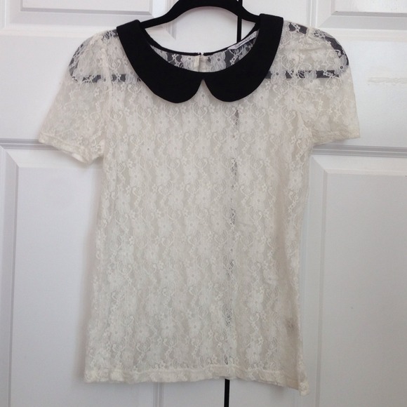 Speechless sheer lace Peter Pan tee