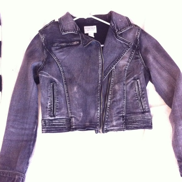 Sold - Picture 2 of 4