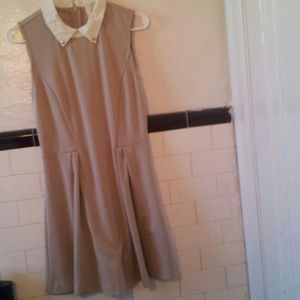 collared sleveless dress