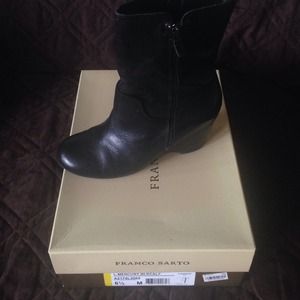 Mid calf wedge Bootie