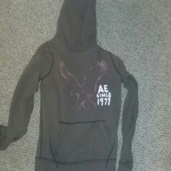 Brown american eagle sweater