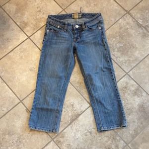 Denim capris bundle for @nickielo