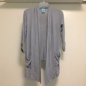 ❌SOLD ON BUNDLE❌Grey cardigan