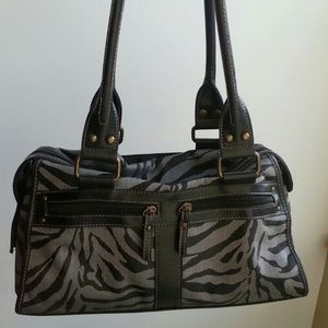 CUTE zebra print purse!