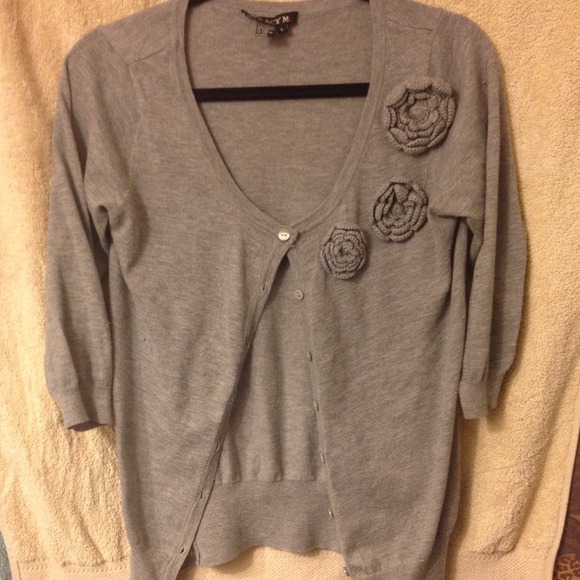 Cardigan for @laugaona21 trade