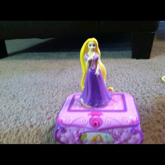 Girls jewelry box repunzel