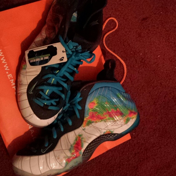 Weather man Nike foamposites