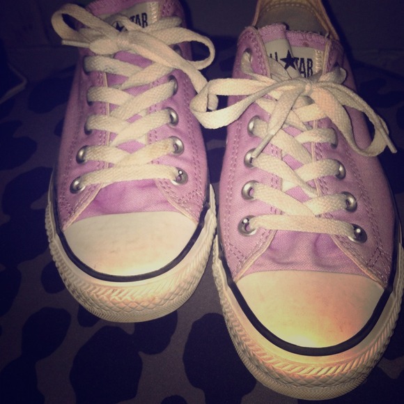 TRADED BUNDLE Converse