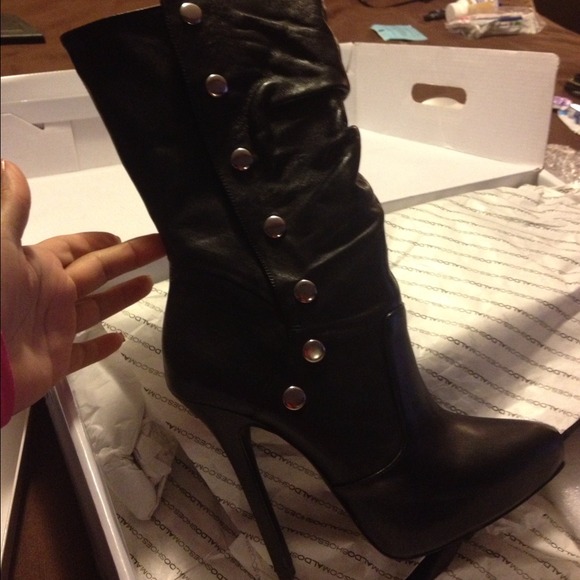 Aldo black boots