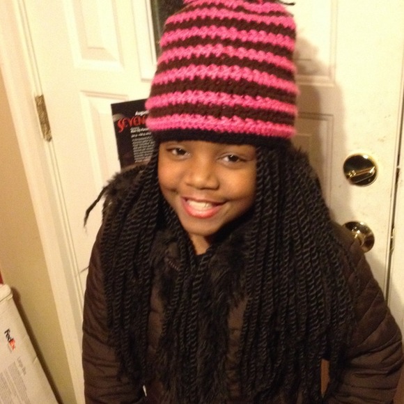 Hand knit Pom Pom Hat - Picture 2 of 3