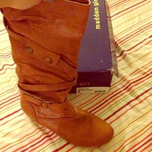 Mid-calf boots