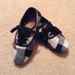 TOMS! 💥REDUCED!💥