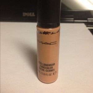 🚫SOLD🚫 MAC Pro Longwear Concealer NW30