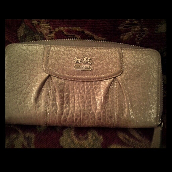 Authentic coch wallet "reduced"