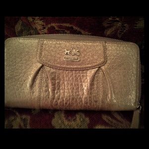 Authentic coch wallet "reduced"