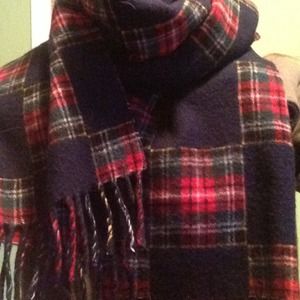 Gap Navy and Plaid Check Wool Scarf