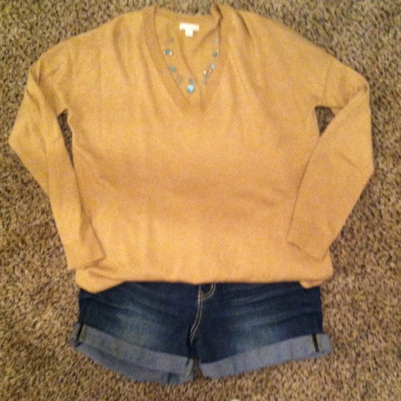 GAP sweater💢sold in bundle💢