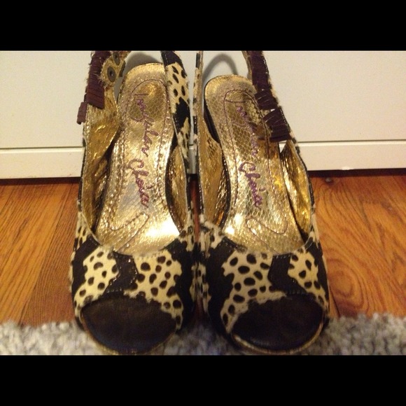 Leopard print Irregular Choice sling-back pumps