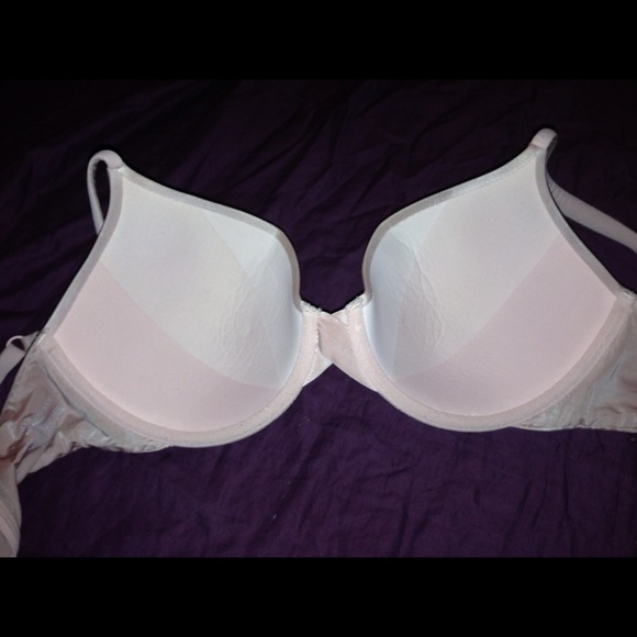 Bundled ***** VS 34DD Full Coverage Bra - Picture 3 of 4