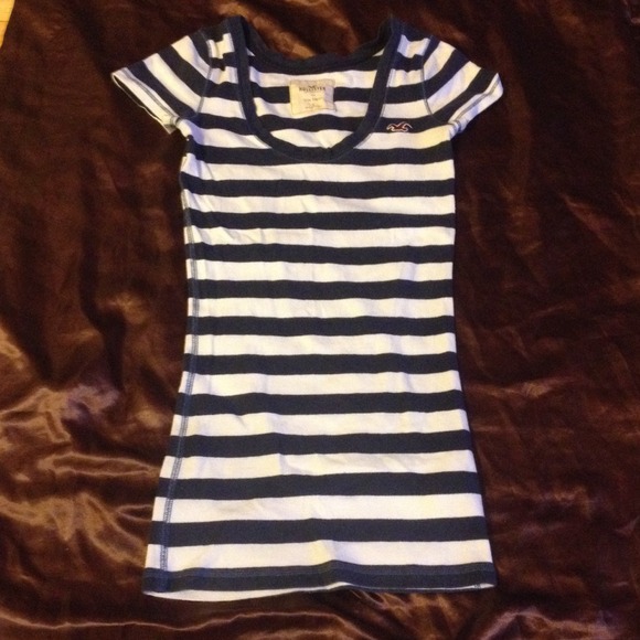 ❤️SOLD❤️Hollister Striped Tee