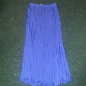 Maxi skirt