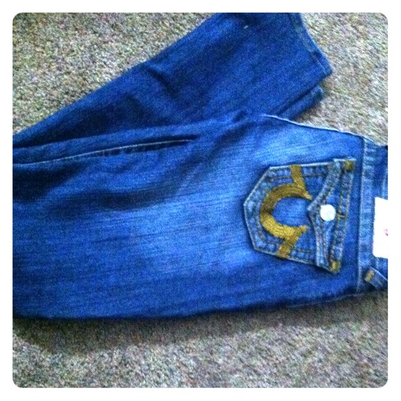 TRUE RELIGION JEANS
