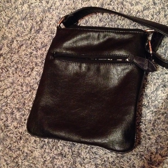 Cross body purse! - Picture 3 of 3