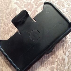 iPhone Otter Box Clip