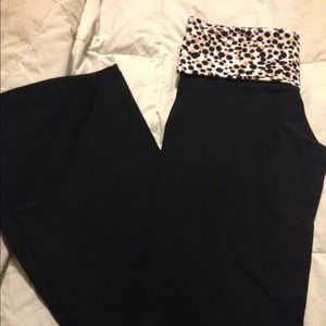 Vs cheetah yoga pants ❌SOLD❌