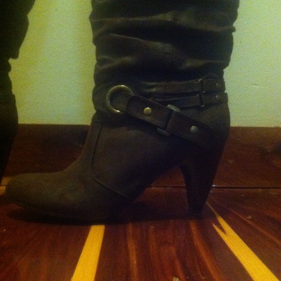 SOLD - Picture 2 of 4