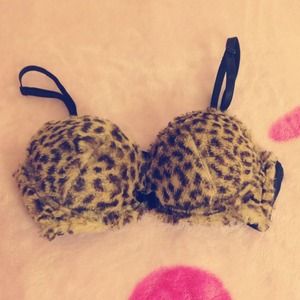 Fluffy leopard print cute cozy bra