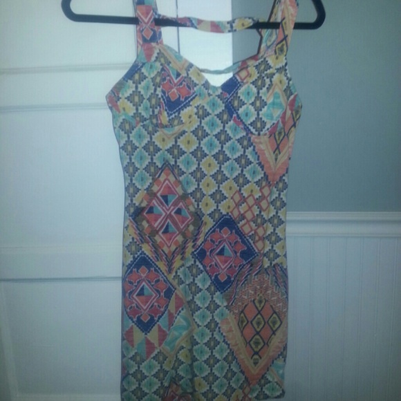 Dress - Picture 2 of 2