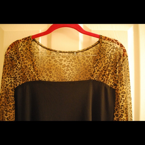 🔴SOLD🔴 - Picture 2 of 3