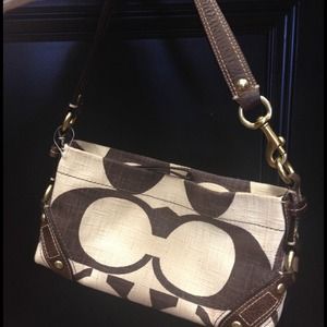 SOLD Coach two tone canvas bag in great condition