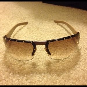 💯 Authentic Gucci shades