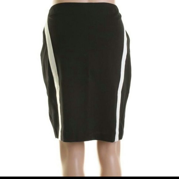 NEW!- DKNY Black Ponte Contrast Leather Trim Skirt - Picture 2 of 2