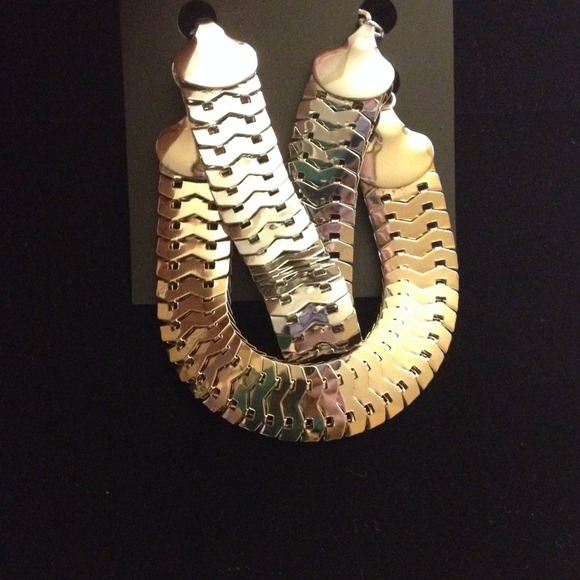 H&M snake chain bracelet - Picture 2 of 2