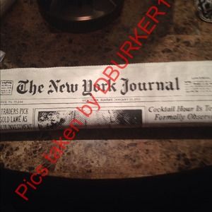 AUTHENTIC kate spade newspaper clutch for sale💃
