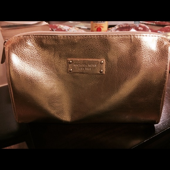 Micheal Kors Makeup bag