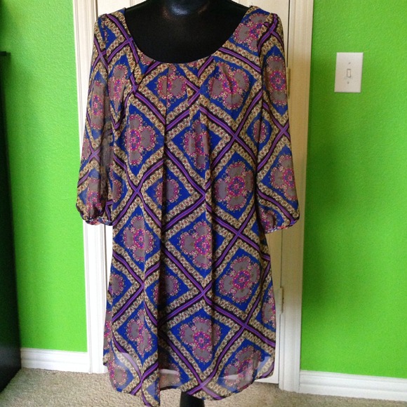 Patterned shift dress