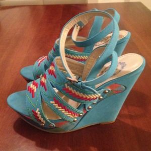 Bright Aztec Wedges